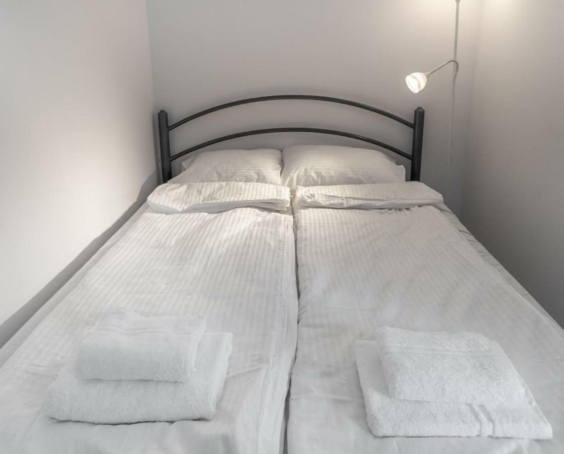 Apartament Szarych Szeregow 46A/1 Katowice Ngoại thất bức ảnh